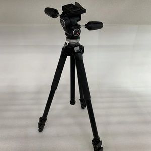 Manfrotto tripod MT294A4